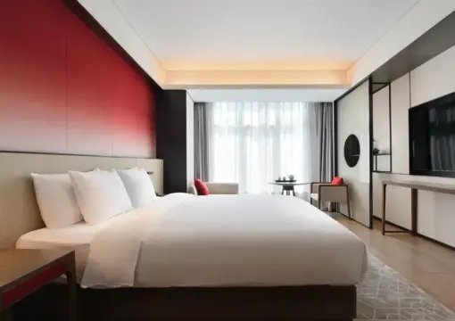 豪华大床房
